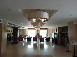 Hotel Ganpat Grand, Palani