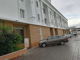 Hotel Ganpat Grand, Palani