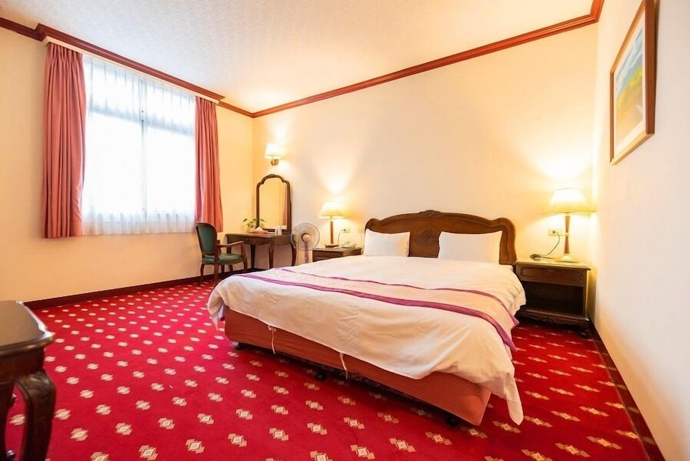 East Commercial Affairs Hotel
