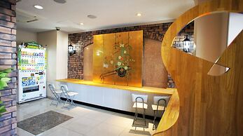 Hotel To