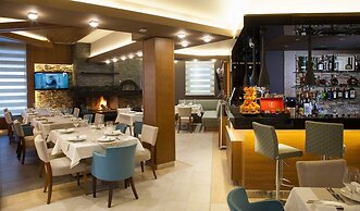 Amira Boutique Hotel