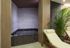 Amira Boutique Hotel