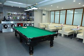 Kecharis Hotel & Resort