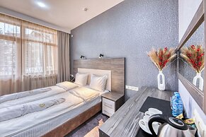 Kecharis Hotel & Resort