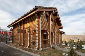 Kecharis Hotel & Resort