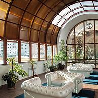 Kecharis Hotel & Resort