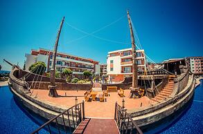 Menada Privilege Fort Beach