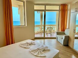 Menada Atrium Apartments
