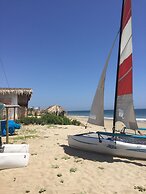 Baja Canoas Hotel