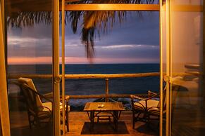 Baja Canoas Hotel