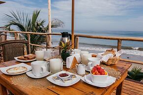 Baja Canoas Hotel