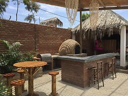 Baja Canoas Hotel