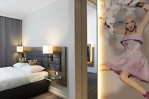 Moxy Vienna Airport