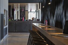 Moxy Vienna Airport