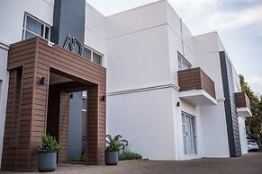 Adelante Lodge