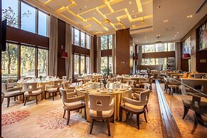 HUALUXE Kunming by IHG