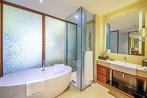 HUALUXE Kunming by IHG