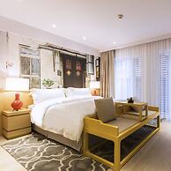 Caravel Hotel