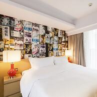 Caravel Hotel