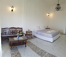 La Fortress Boutique Hotel
