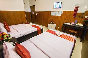 Botoum Hotel