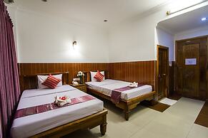 Botoum Hotel