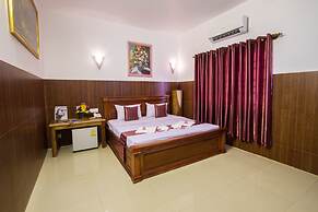 Botoum Hotel