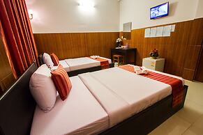 Botoum Hotel