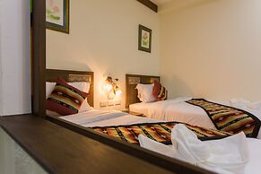 Mhonsa Hotel