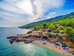 Cast Away - Eco Village