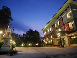 Green Garden Place