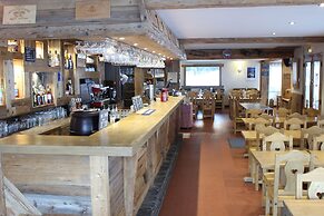 Logis HOTEL Restaurant U'FREDY