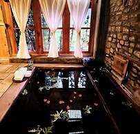 Tiger Nest Resort