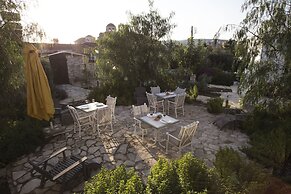 Meleni Cottage Houses