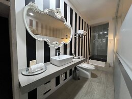 Leclerc Hotel Boutique Granada