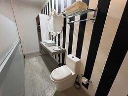 Leclerc Hotel Boutique Granada