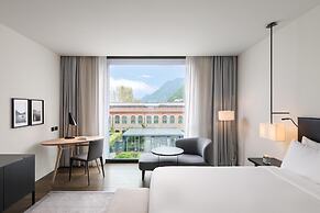Hilton Lake Como