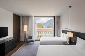 Hilton Lake Como