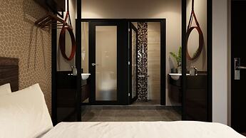 The Square Hotel
