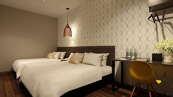 The Square Hotel