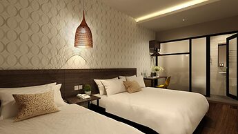 The Square Hotel