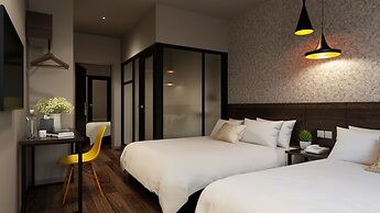 The Square Hotel