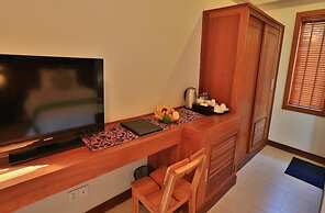 Mayura Hill Resort