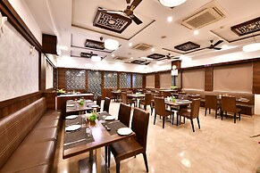 Click Hotel Sagar Plaza Chakan, Pune