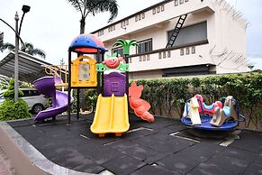 Click Hotel Sagar Plaza Chakan, Pune