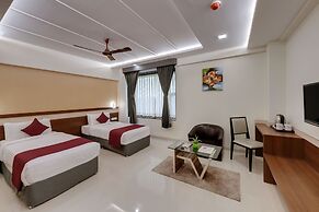 Click Hotel Sagar Plaza Chakan, Pune