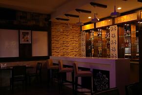 Click Hotel Sagar Plaza Chakan, Pune