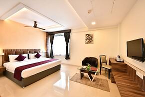 Click Hotel Sagar Plaza Chakan, Pune