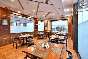 Click Hotel Sagar Plaza Chakan, Pune
