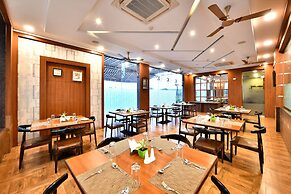 Click Hotel Sagar Plaza Chakan, Pune